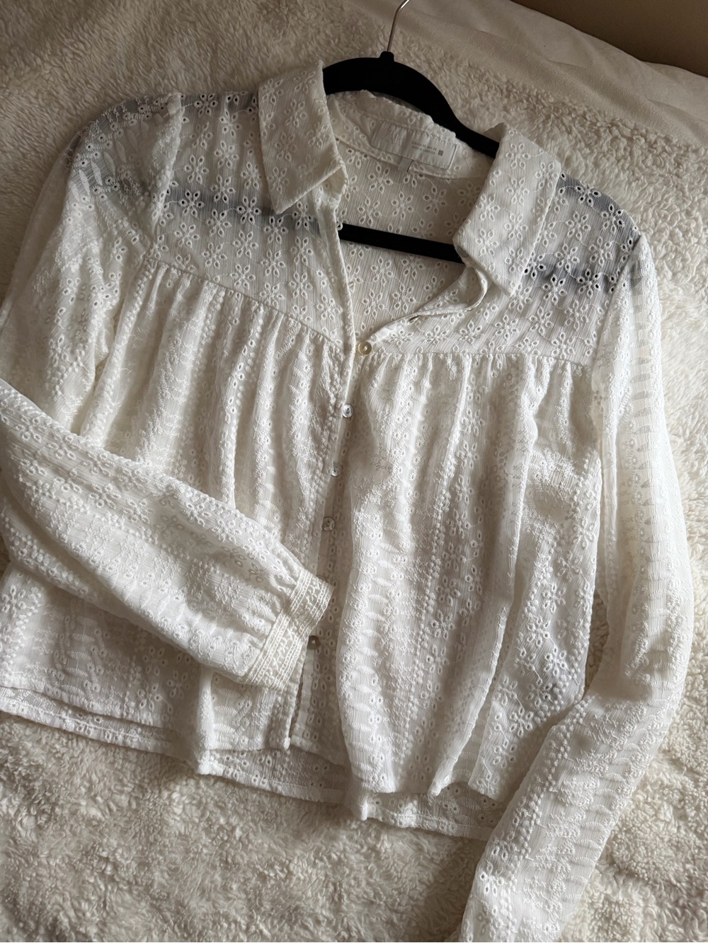 Zara White Eyelet Button-Front Blouse